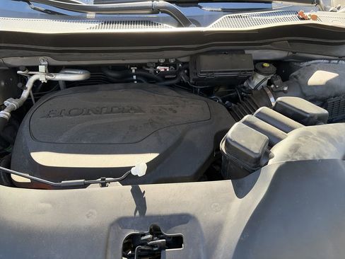 Used 2021 Honda Pilot Touring image 22