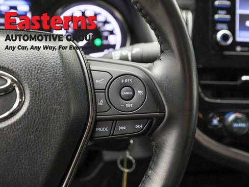 Used 2024 Toyota Camry SE FWD image 16