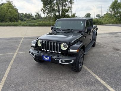 Used 2021 Jeep Gladiator Overland w/ Popular Equipment Package