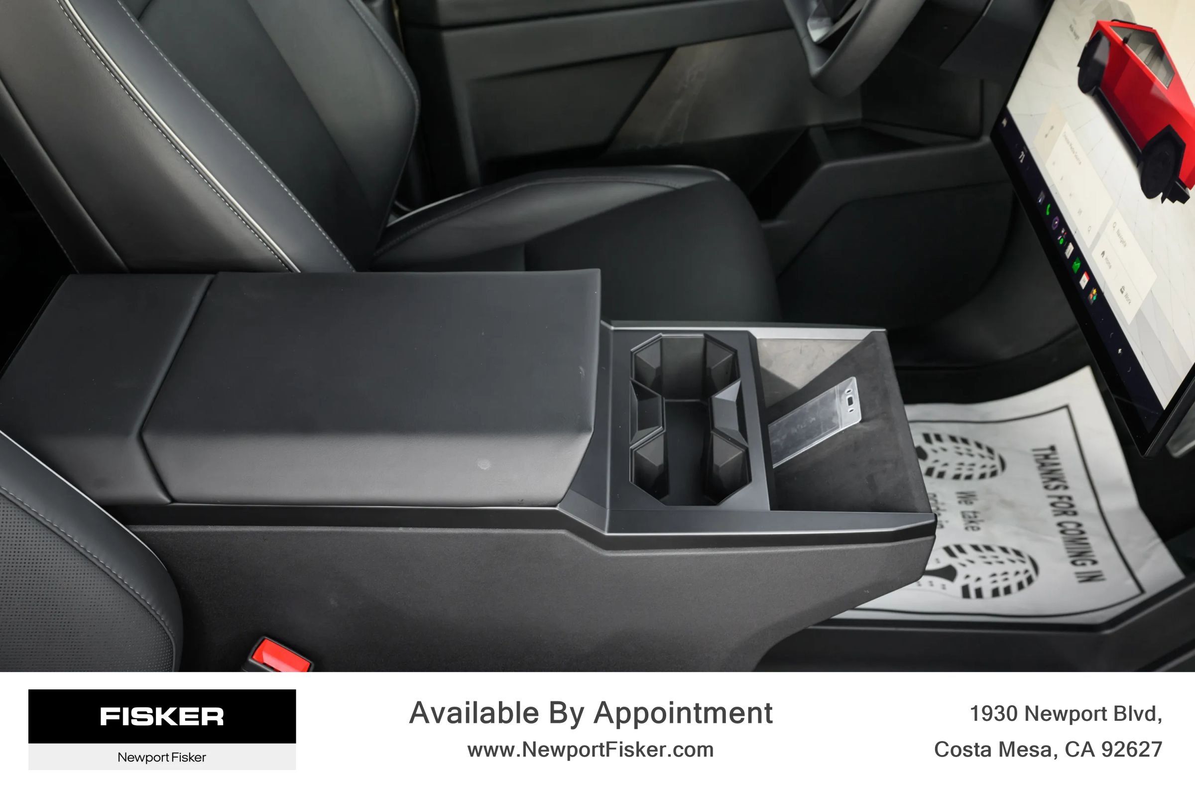 Used 2024 Tesla Cybertruck AWD Crew Cab image 34