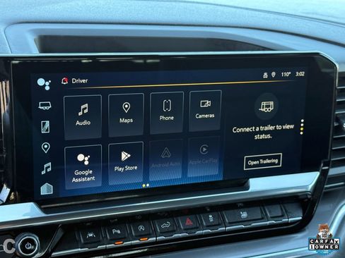 Used 2023 Chevrolet Silverado 1500 High Country w/ Technology Package image 19