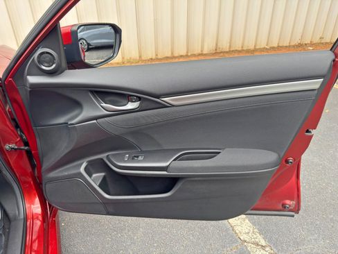 Used 2019 Honda Civic EX image 39