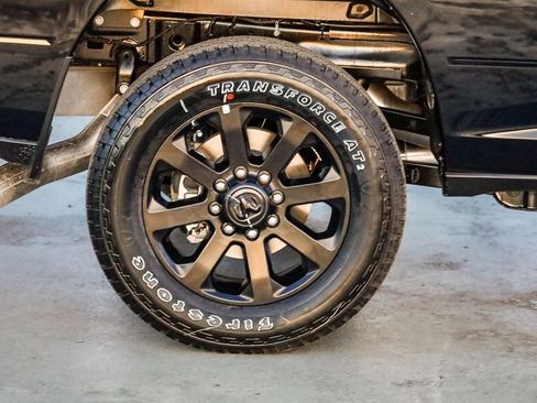 New 2026 RAM 2500 Laramie AWD/4WD image 12