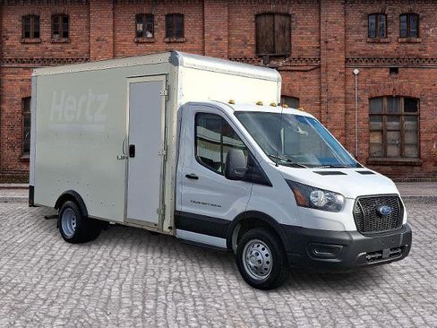 Certified 2022 Ford Transit 350 DRW image 3