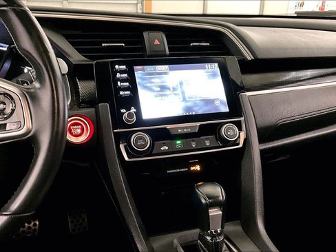 Used 2021 Honda Civic Sport image 6