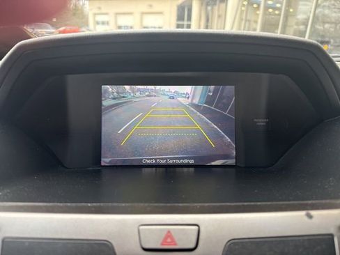 Used 2014 Honda Odyssey EX image 12