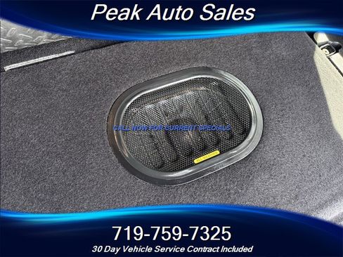 Used 2016 Jeep Wrangler Unlimited Rubicon AWD/4WD image 24