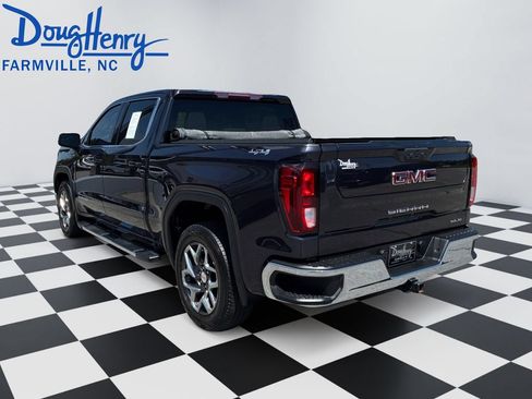 Used 2022 GMC Sierra 1500 SLE AWD/4WD image 3