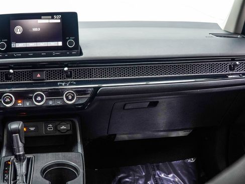 Used 2022 Honda Civic LX image 17