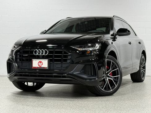 Used 2019 Audi Q8 Premium Plus w/ Premium Plus AWD/4WD image 2