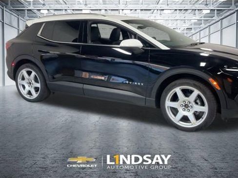 Used 2026 Chevrolet Equinox EV LT w/ LPO, All-Weather Mat Package FWD image 3