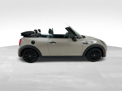 Used 2023 MINI Cooper S image 8
