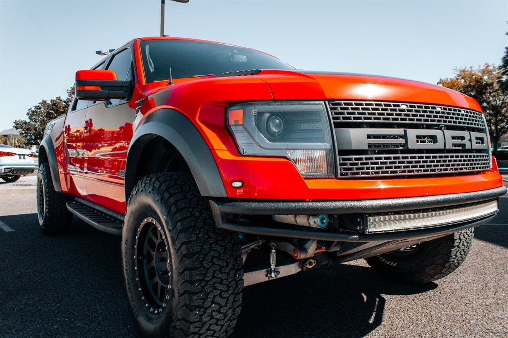 Used 2014 Ford F150 Raptor w/ Equipment Group 801A Luxury AWD/4WD image 9