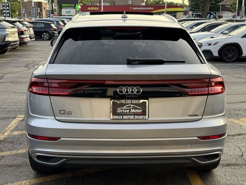 Used 2022 Audi Q8 Premium Plus AWD/4WD image 10