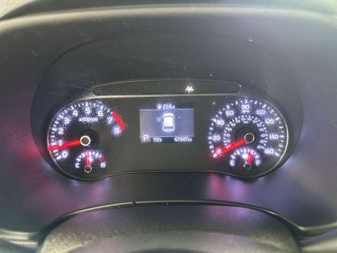 Used 2022 Kia Soul LX w/ Technology Package FWD image 15