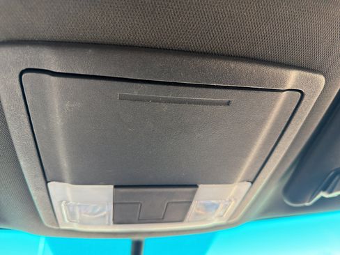 Used 2013 Ford Explorer Limited image 23