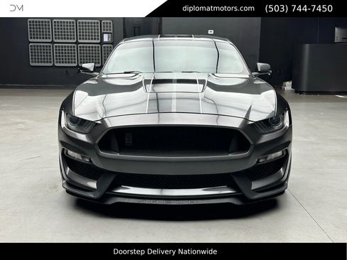 Used 2016 Ford Mustang Shelby GT350 w/ Technology Package image 12