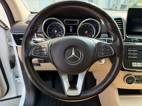 Used 2017 Mercedes-Benz GLE 350 4MATIC image 28