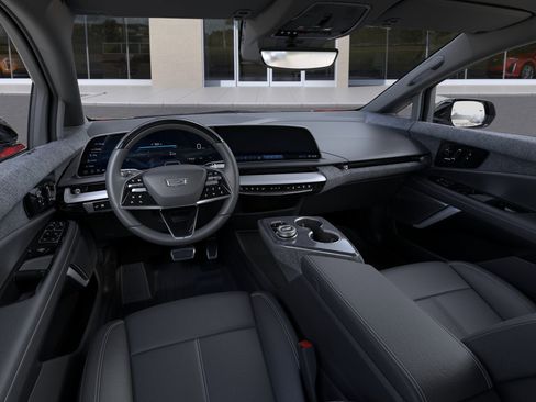 New 2026 Cadillac Optiq Sport 1 w/ LPO, Floor Liner Package AWD/4WD image 15