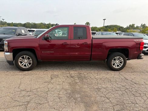 Used 2017 Chevrolet Silverado 1500 LT w/ All Star Edition AWD/4WD image 8