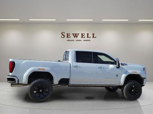 New 2026 GMC Sierra 2500 Denali w/ Denali Reserve Package AWD/4WD image 6