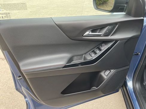 Used 2025 Chevrolet Equinox RS image 10