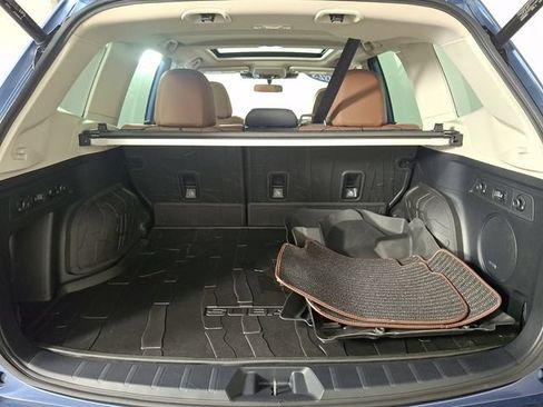Used 2023 Subaru Forester Touring AWD/4WD image 30