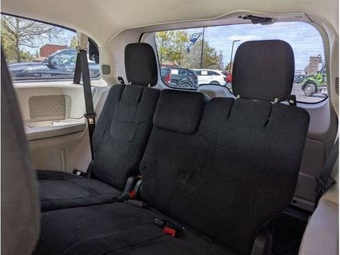 Used 2013 Dodge Grand Caravan American Value Package w/ UConnect Hands-Free Group FWD image 56