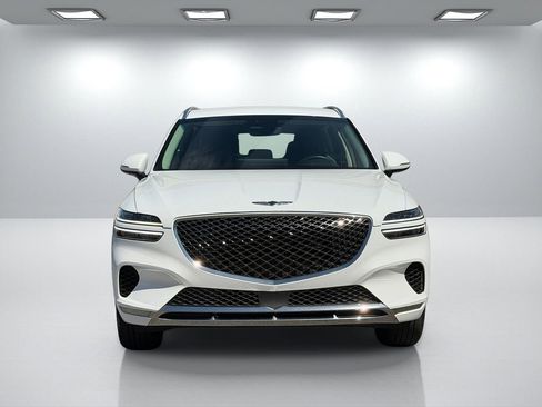 Used 2025 Genesis GV70 2.5T AWD/4WD image 9