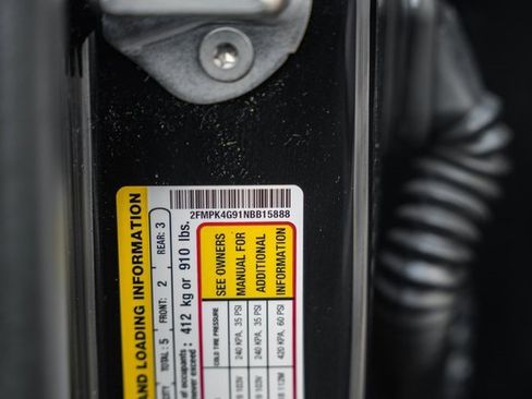 Certified 2022 Ford Edge SE w/ Black Appearance Package image 41