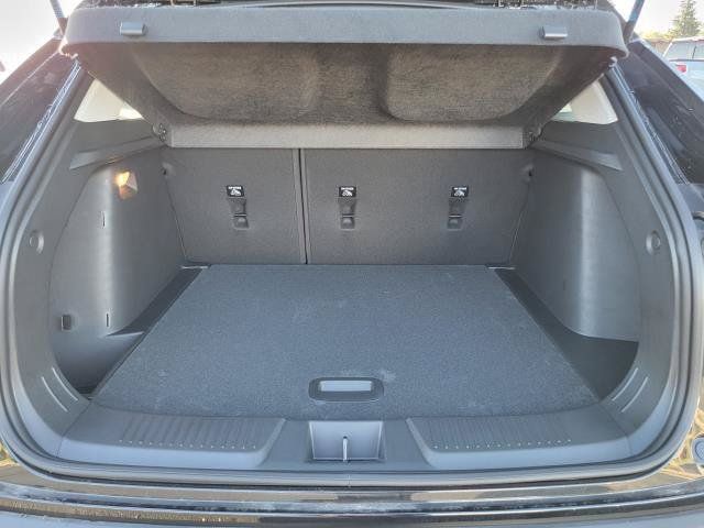 New 2026 Chevrolet Trax LT w/ Driver Confidence Package FWD image 29