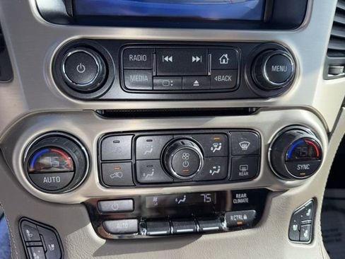 Used 2020 GMC Yukon Denali w/ Open Road Package AWD/4WD image 23