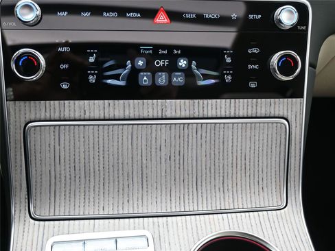 New 2026 Genesis GV80 3.5T Prestige image 17