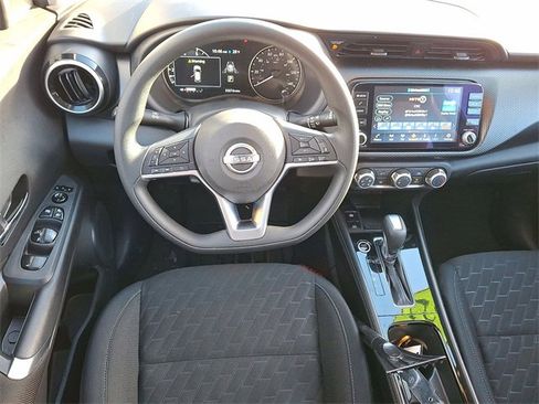 Used 2023 Nissan Kicks SV image 20