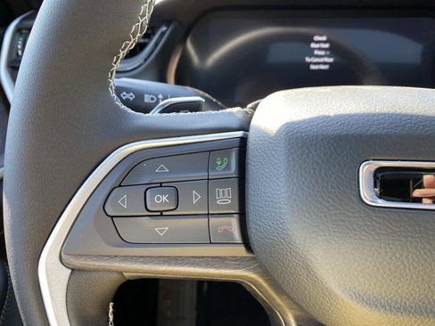 New 2026 Jeep Grand Cherokee Altitude AWD/4WD image 13