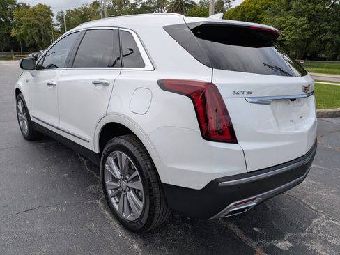 Certified 2024 Cadillac XT5 Premium Luxury FWD image 6