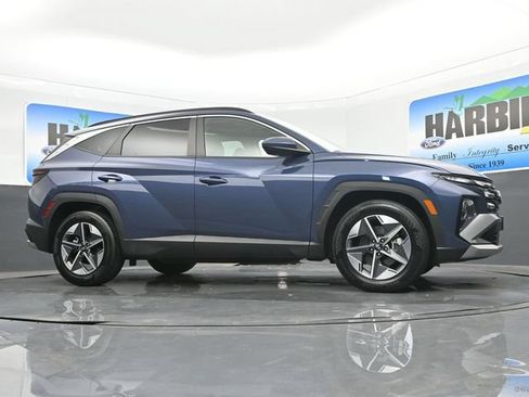 Used 2025 Hyundai Tucson SEL FWD image 23