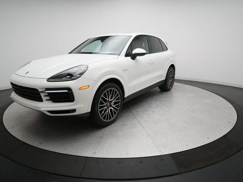 Certified 2019 Porsche Cayenne E-Hybrid image 6
