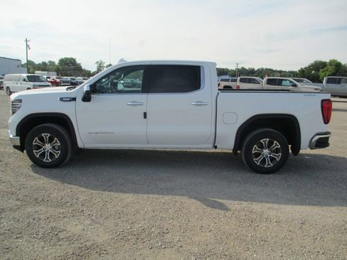 New 2026 GMC Sierra 1500 SLT w/ SLT Convenience Package AWD/4WD image 7