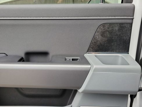 New 2026 Ford F250 XLT image 15