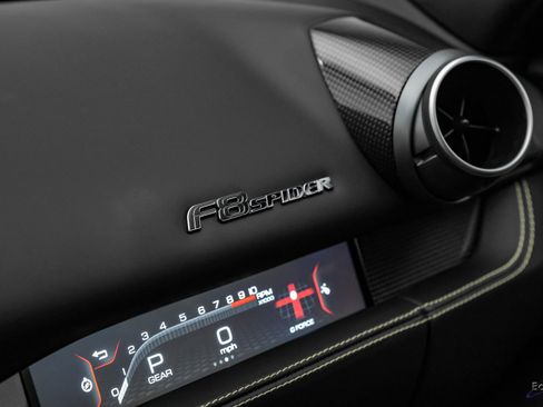Used 2022 Ferrari F8 Tributo image 97