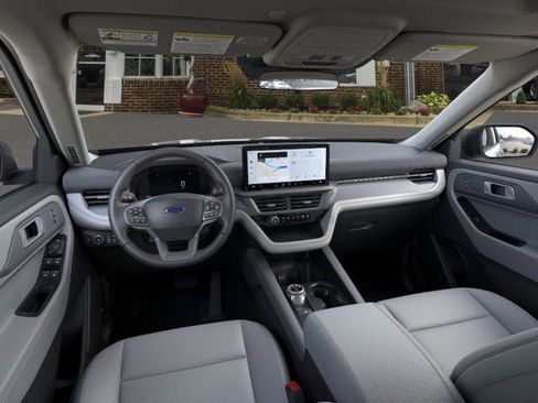 New 2026 Ford Explorer Active w/ Active Comfort Package AWD/4WD image 32