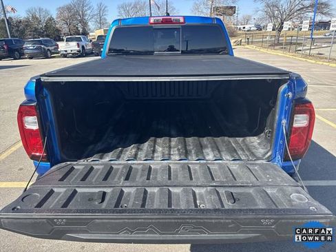 Used 2024 GMC Canyon AT4 image 25