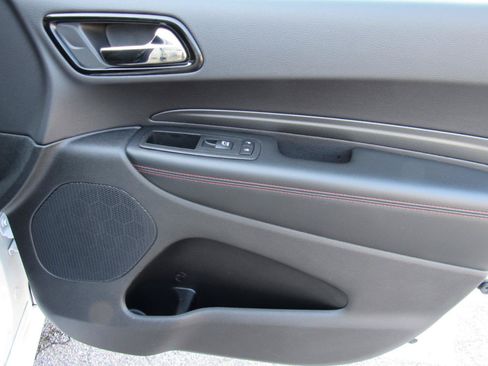 Used 2025 Dodge Durango GT AWD/4WD image 32