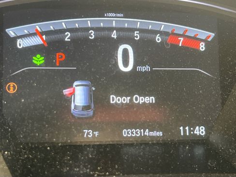 Used 2022 Honda CR-V Touring image 12