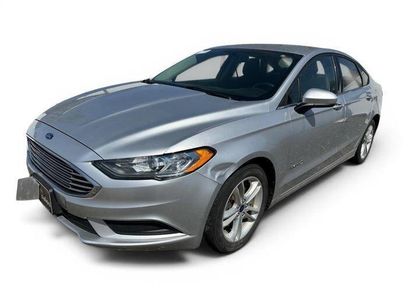 Used 2018 Ford Fusion SE