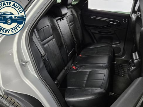 Used 2020 Land Rover Range Rover Evoque S AWD/4WD image 33