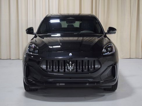 New 2025 Maserati Grecale Folgore image 10