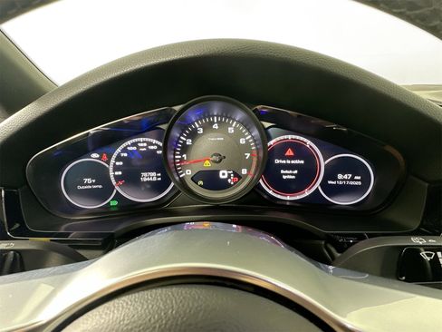 Certified 2020 Porsche Cayenne image 19