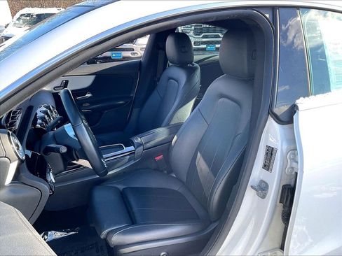 Used 2025 Mercedes-Benz CLA 250 4MATIC image 9